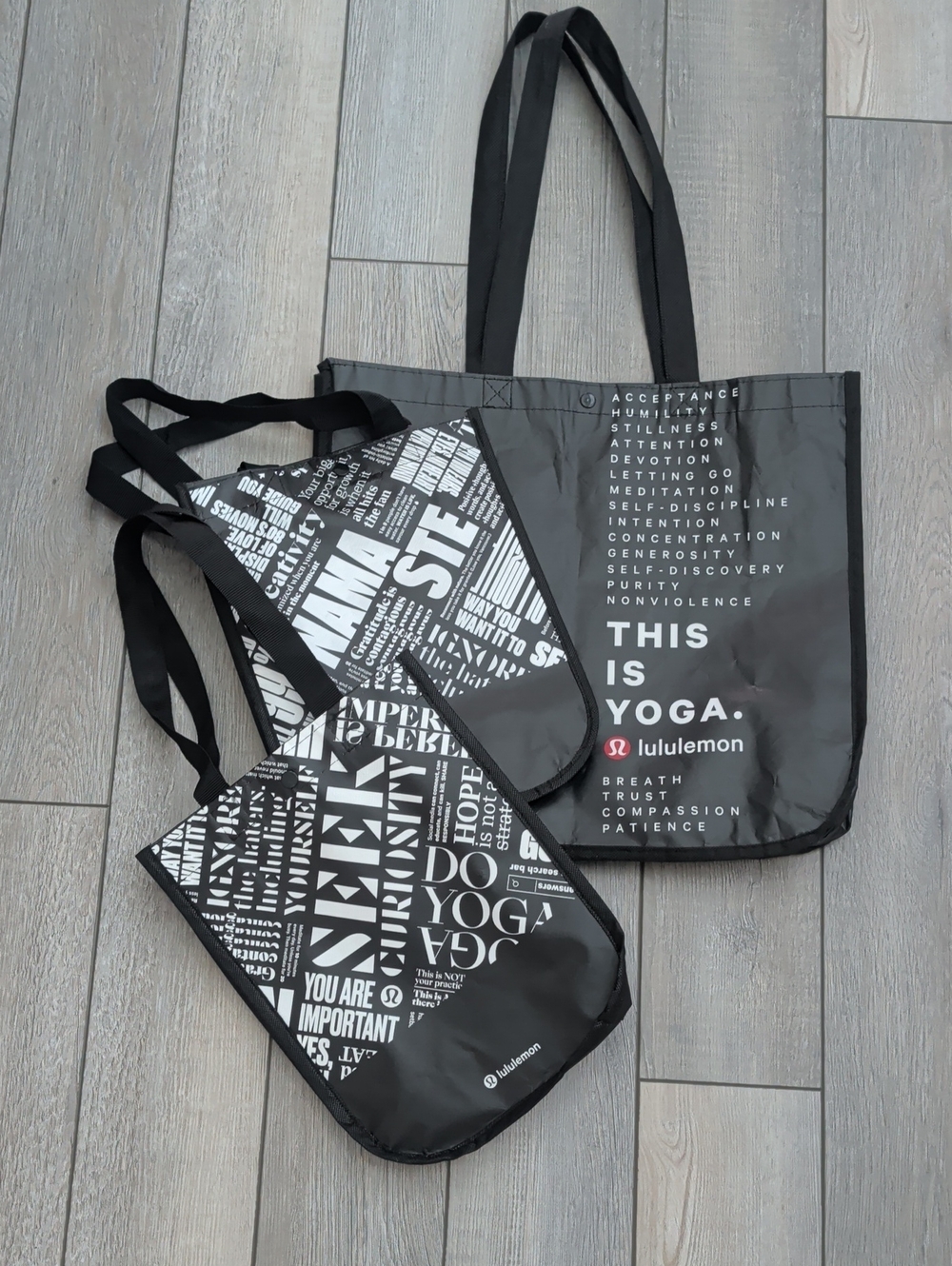 Lululemon Shopping Bag Set